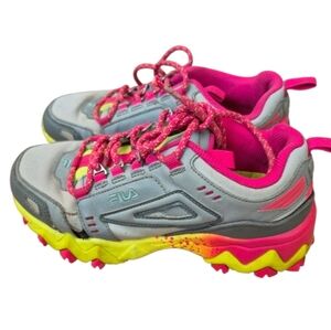 Fila Size 4 Kids Sneakers